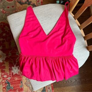 KORTNI JEANE V Neck Top in Hot Pink